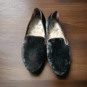 Birdies Starling Velvet Faux Fur Lined Flats Size 7.5 Grayish Purple